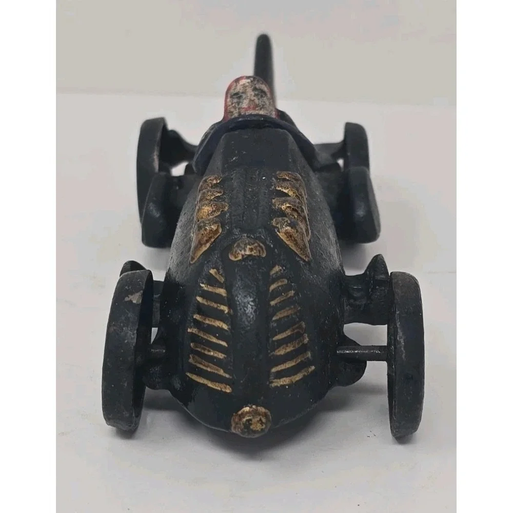 Vtg Hubley Cast Iron Toy Arcade Boat Tail Race Car & Driver Hubley Embossed U104